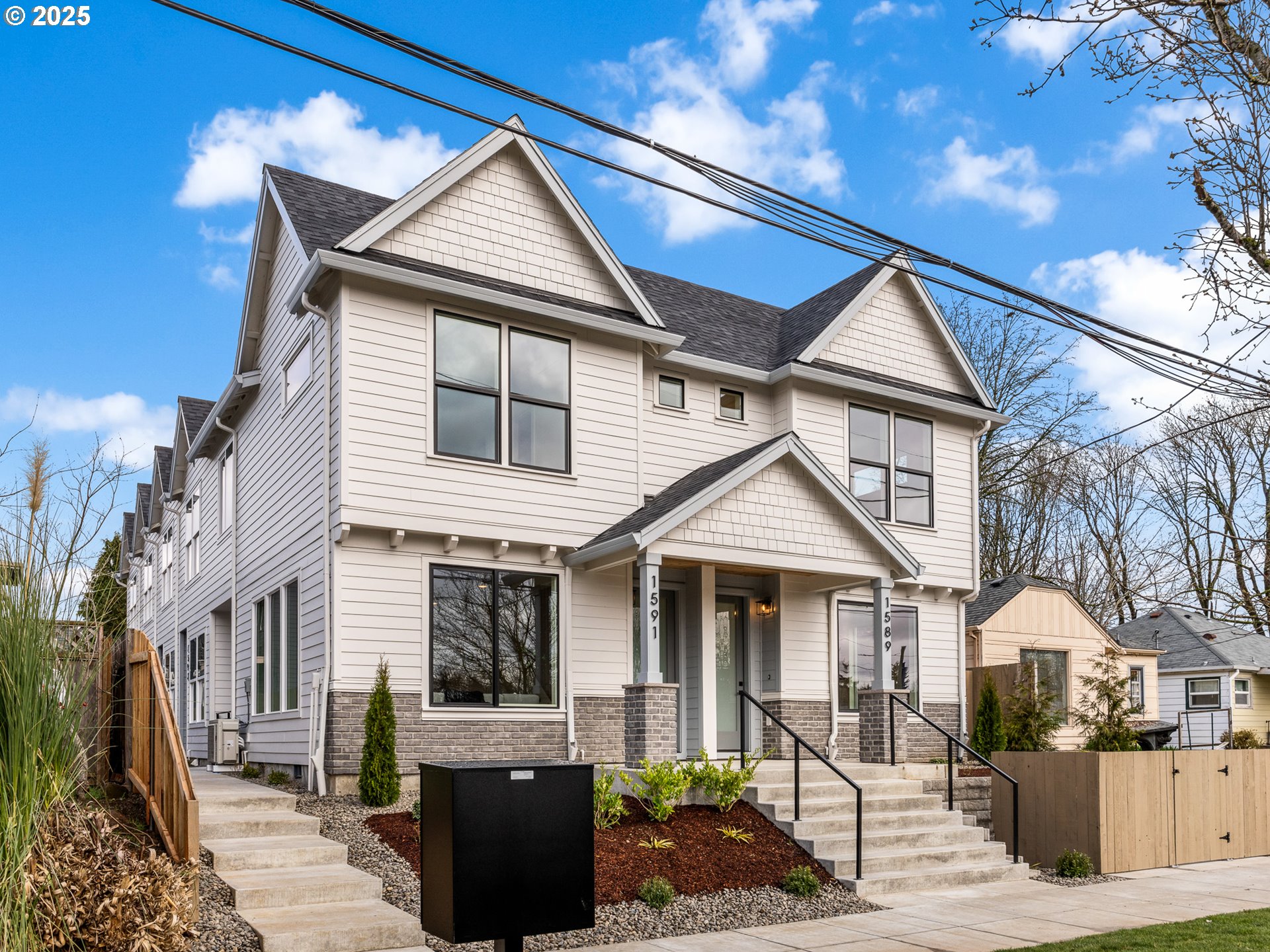 1597 N McClellan ST 5, Portland Unit: 5