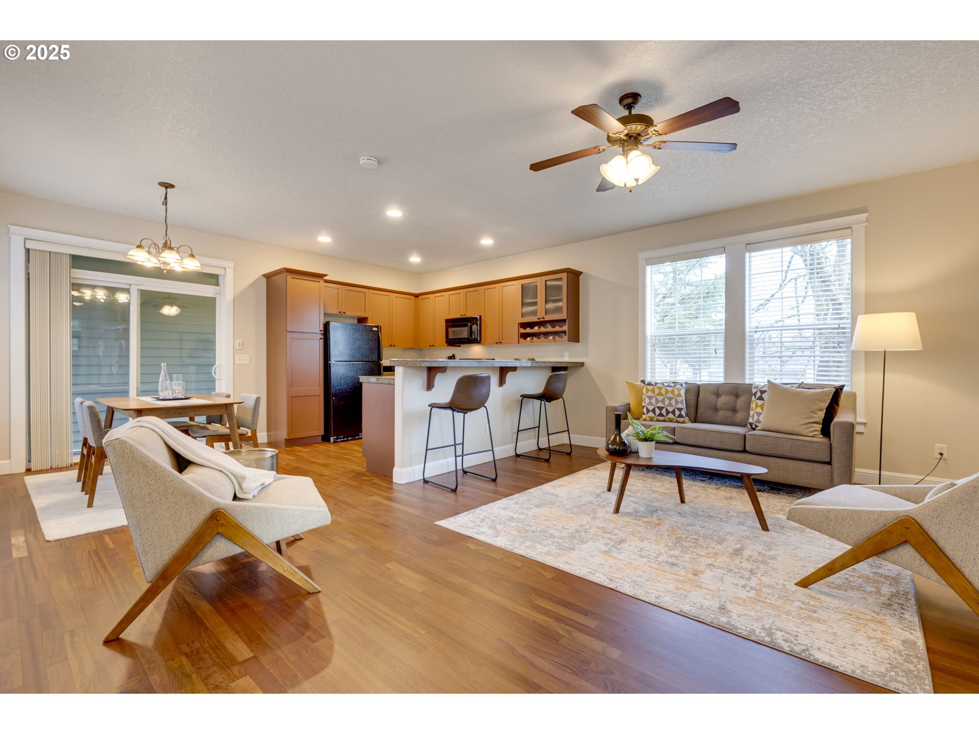 6451 NE GARFIELD AVE