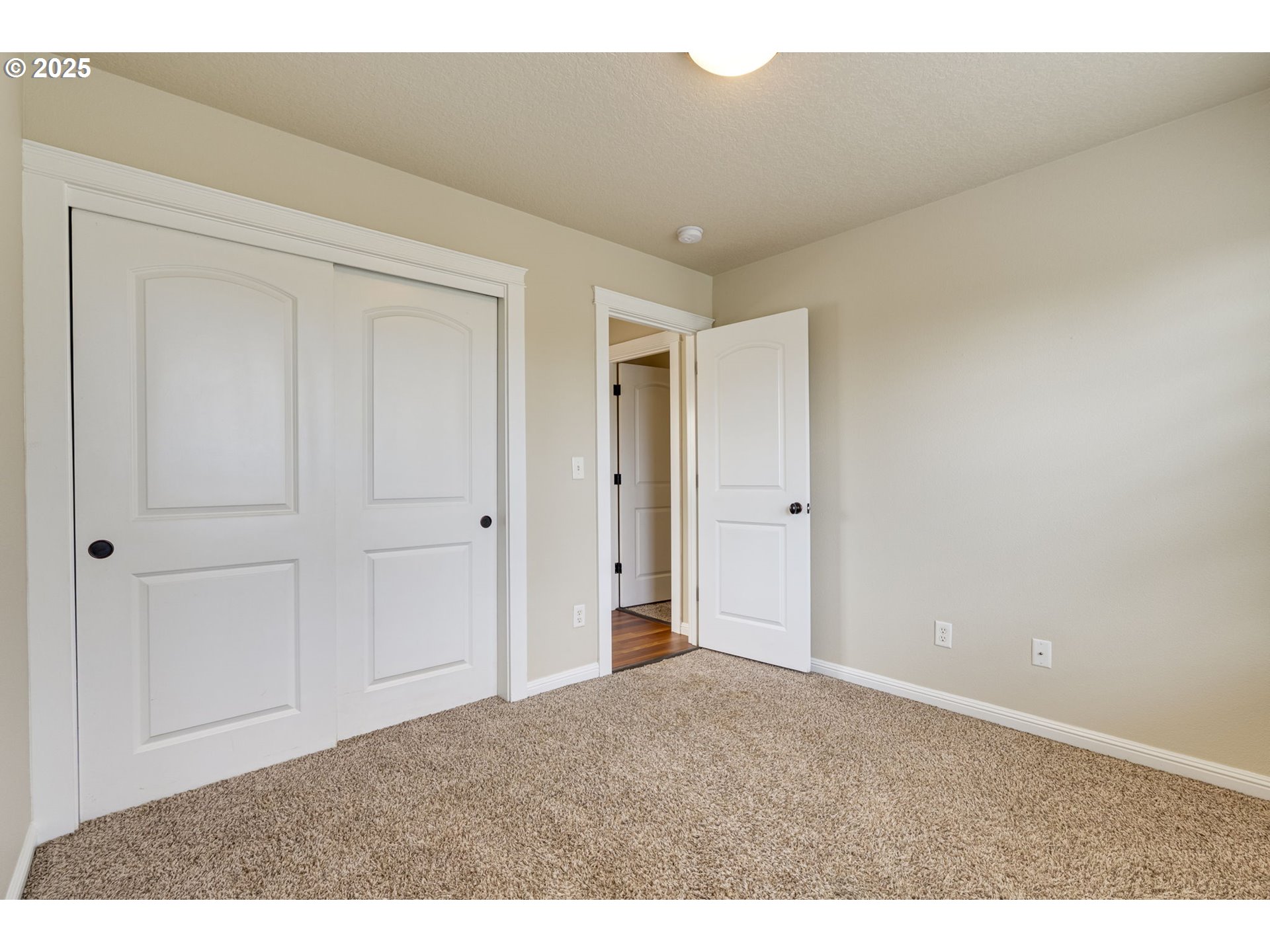 6451 NE GARFIELD AVE