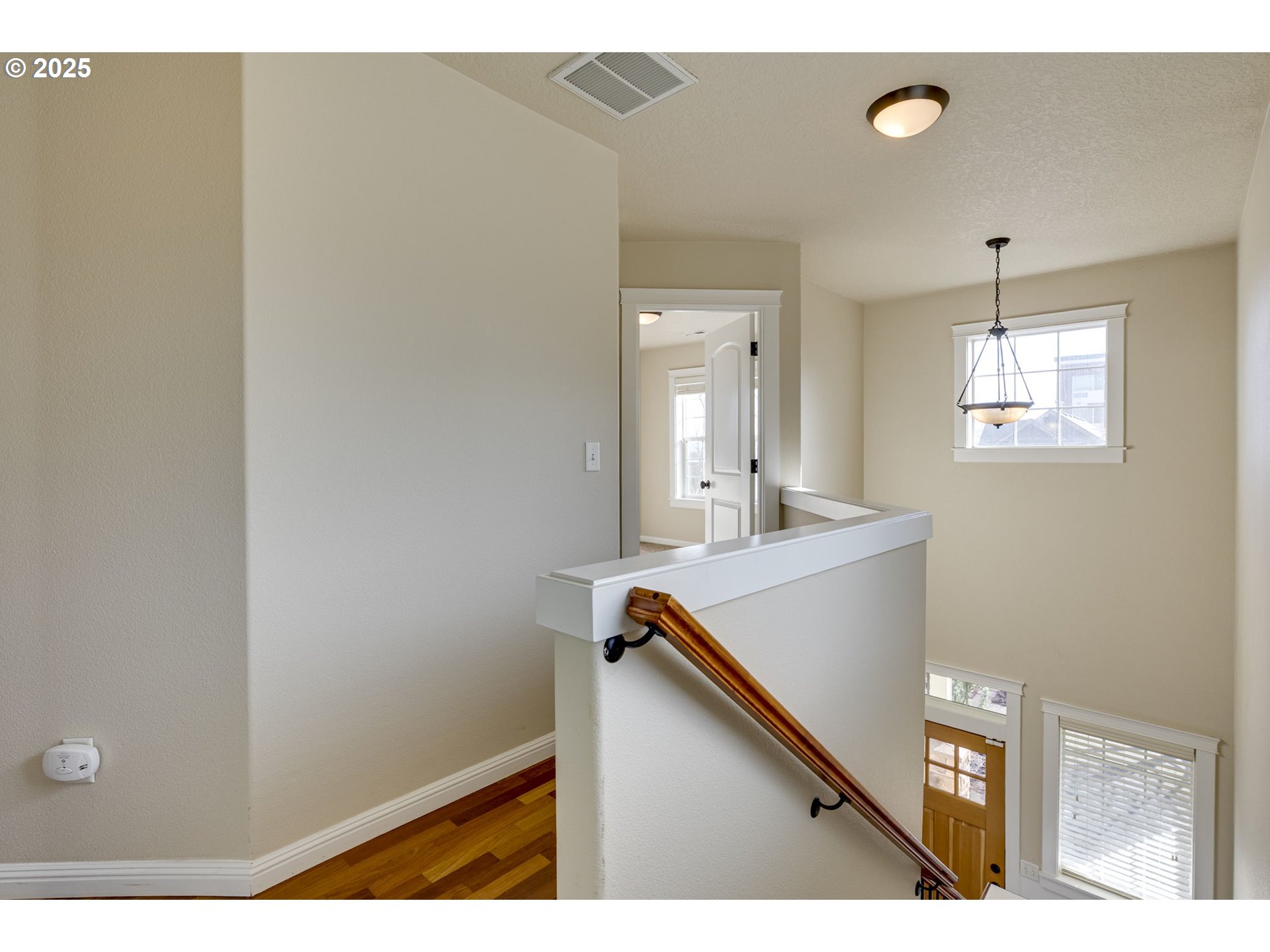 6451 NE GARFIELD AVE