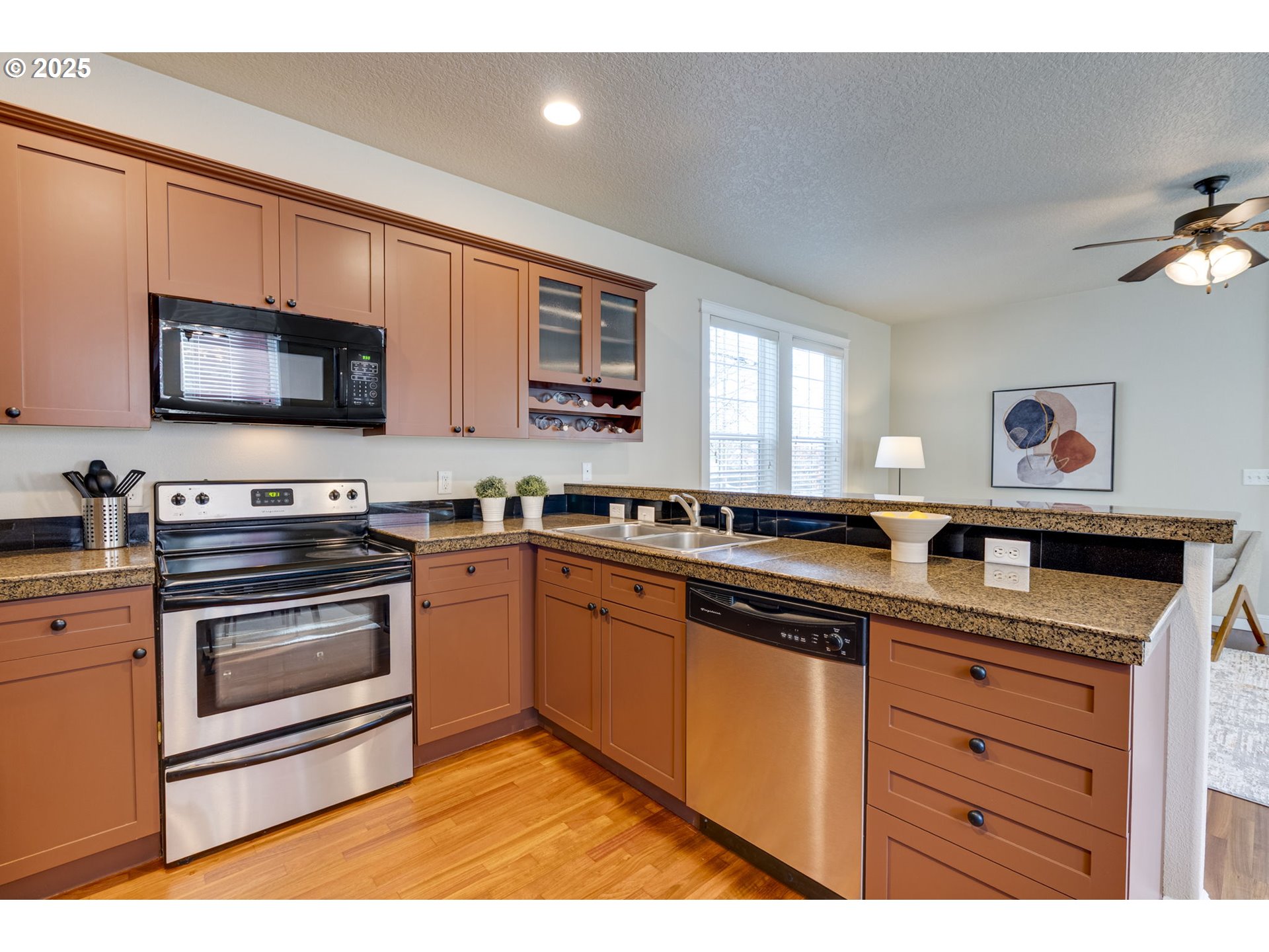 6451 NE GARFIELD AVE