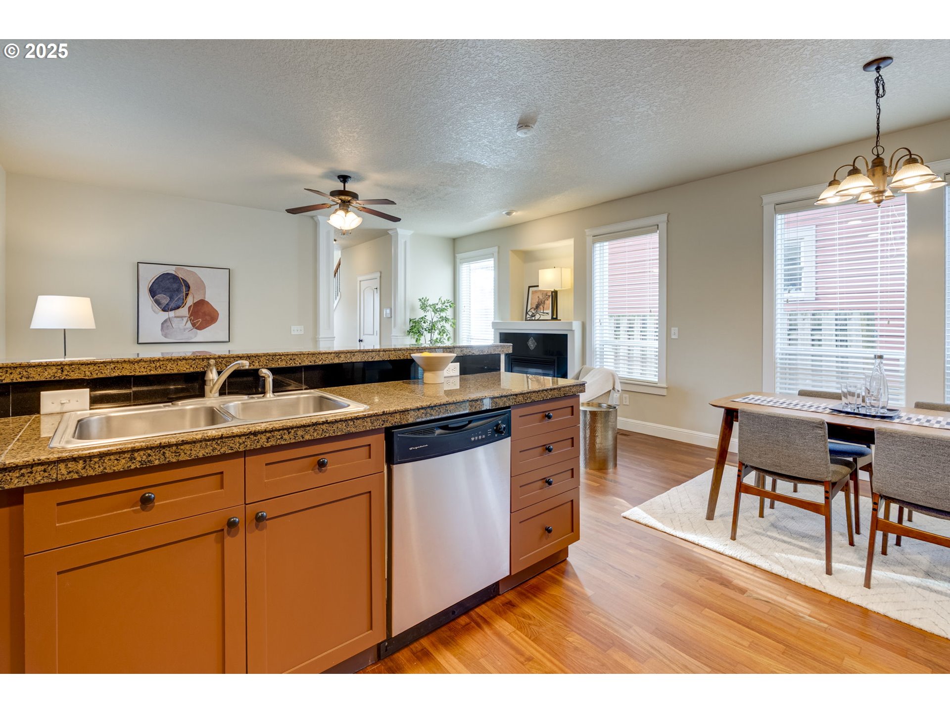 6451 NE GARFIELD AVE