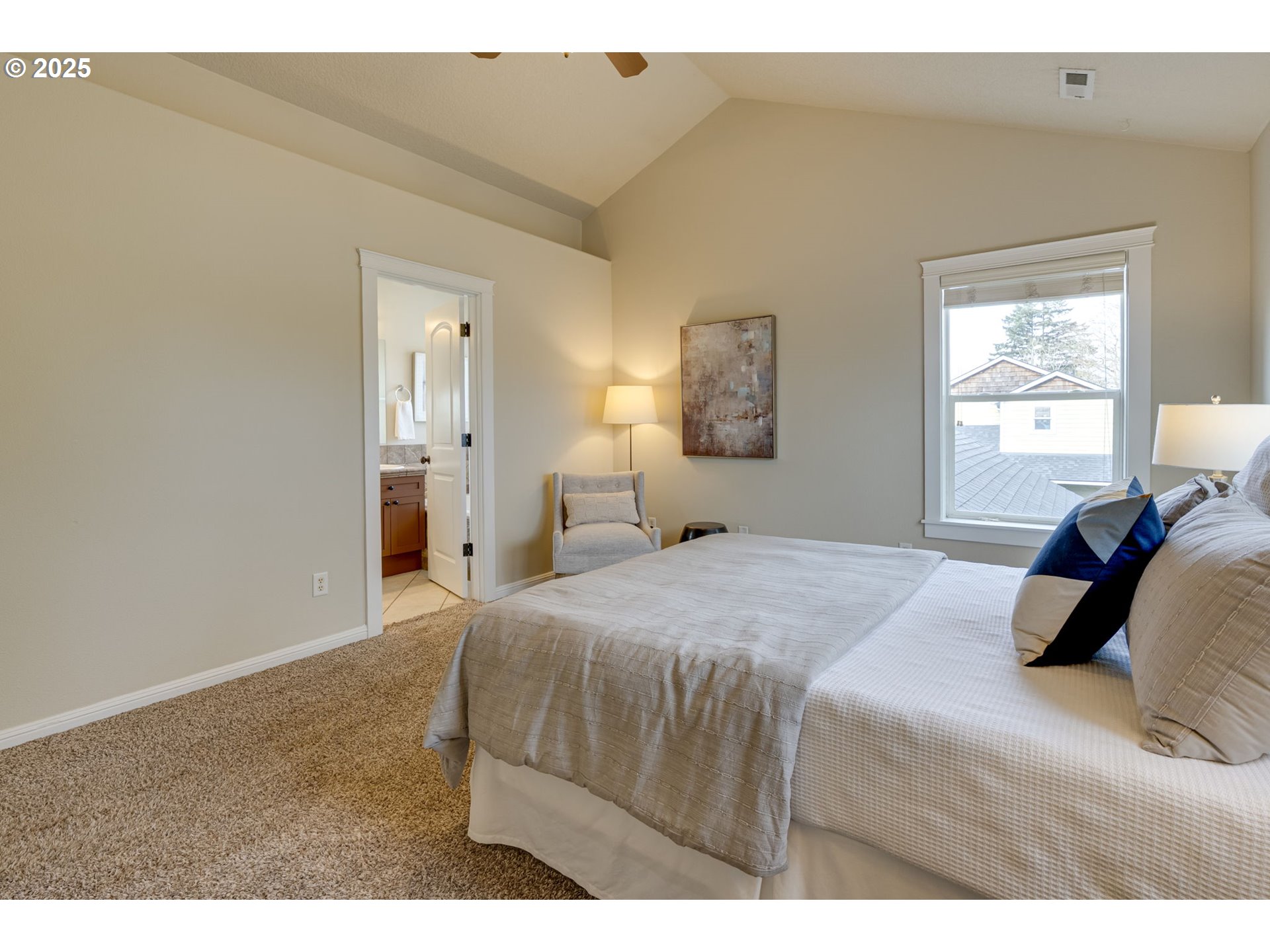 6451 NE GARFIELD AVE