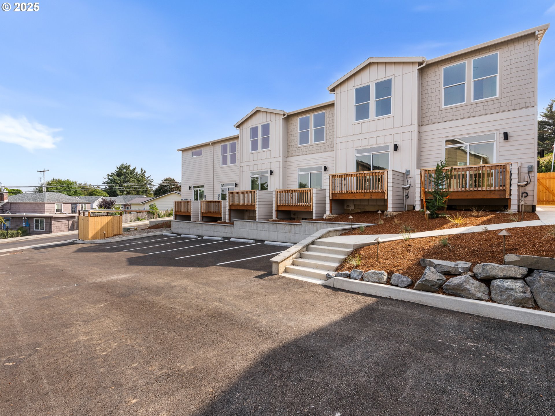 305 SE Jetty AVE A, Lincoln City Unit: A