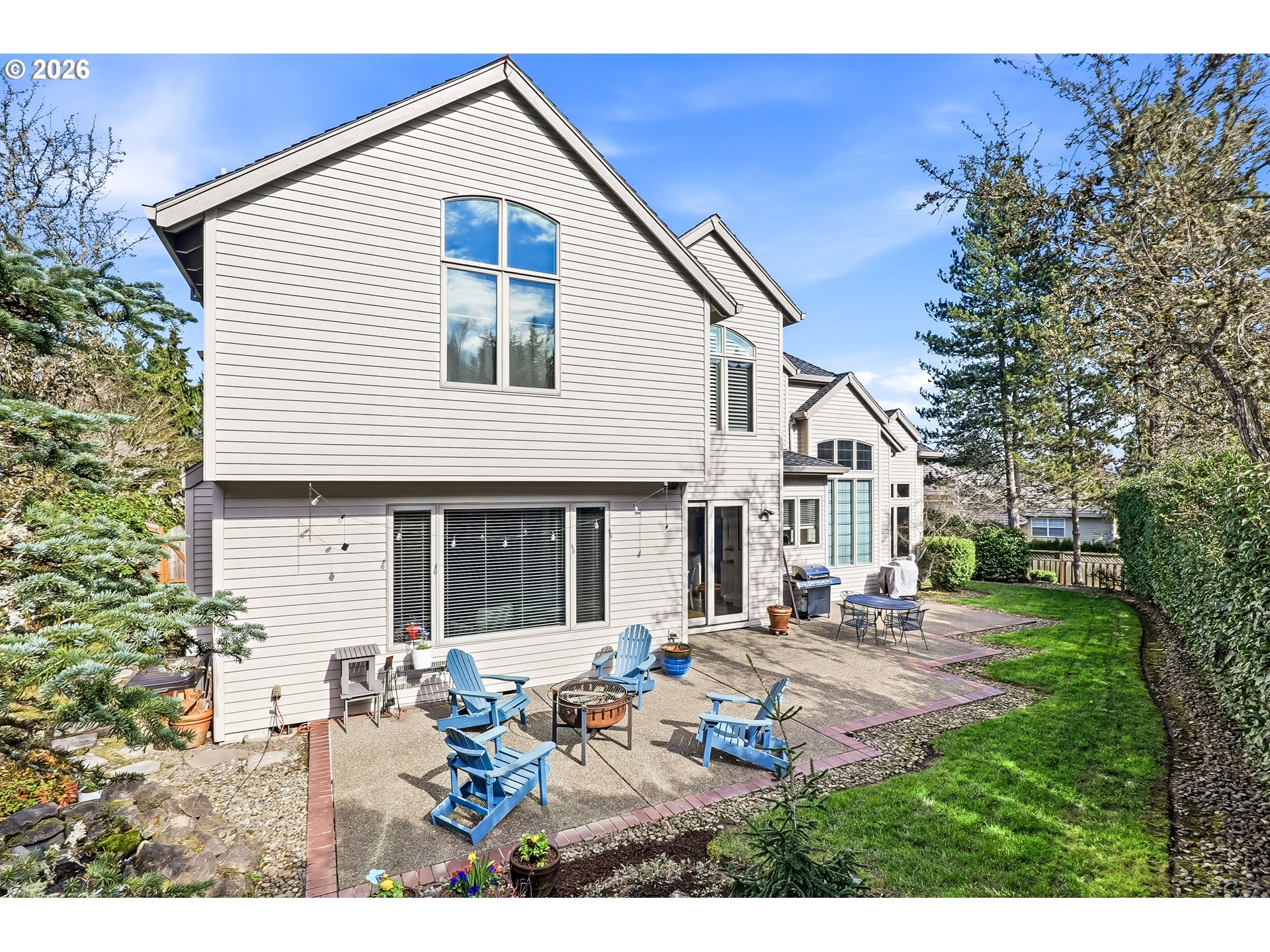 2484 MARYLSHIRE LN