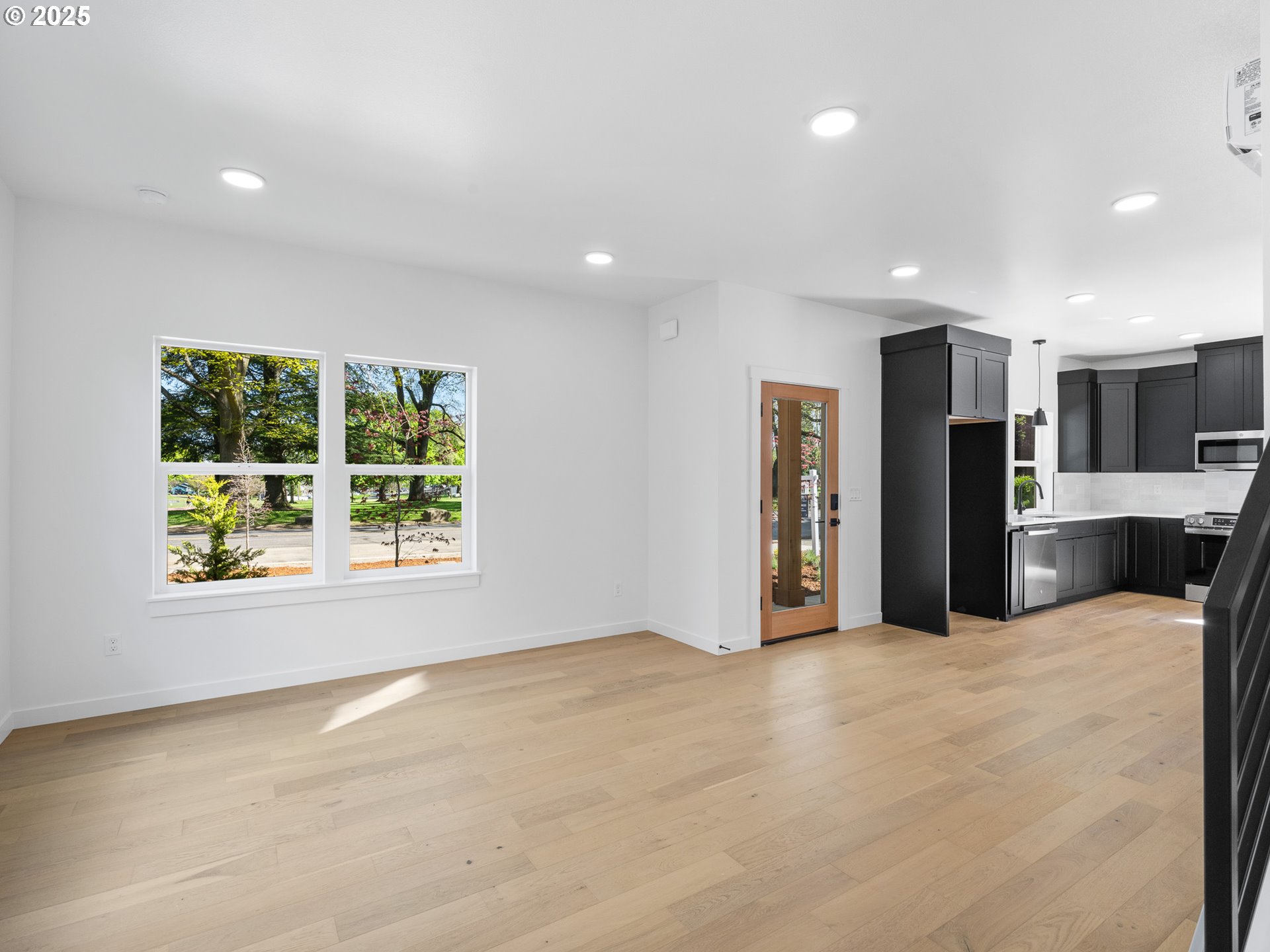 2334 N Kilpatrick ST 1