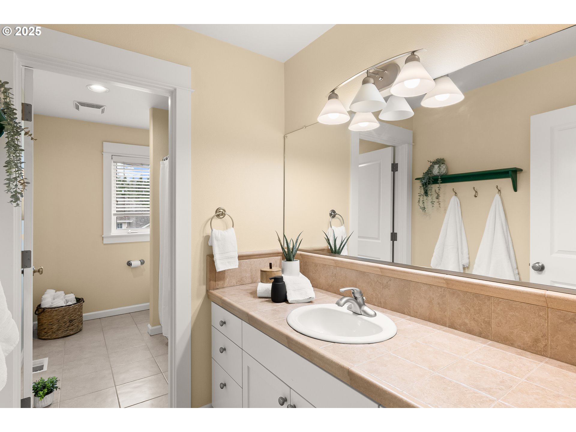 14890 SE LOSTINE DR, Clackamas