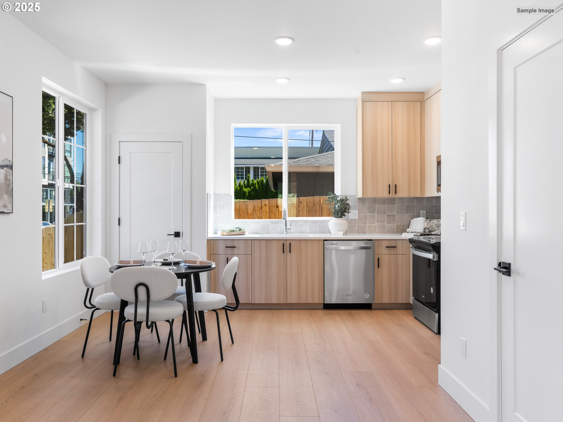 1662 SE Umatilla ST 4, Portland Unit: 4