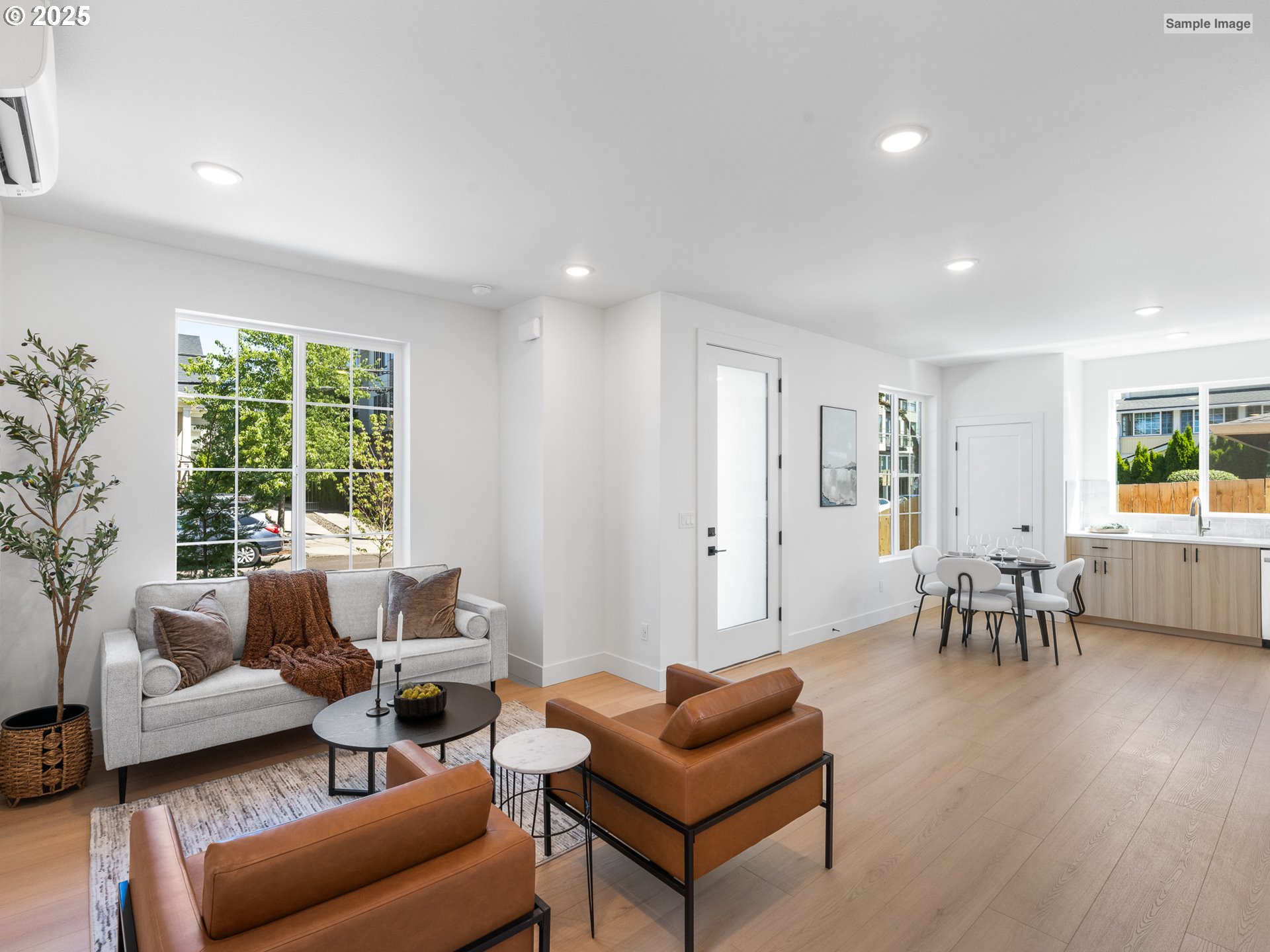 1662 SE Umatilla ST 4, Portland Unit: 4