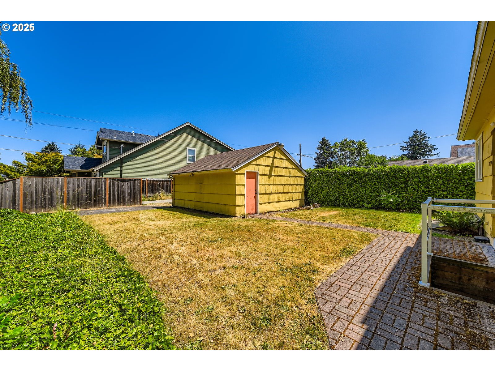 4949 N WILLAMETTE BLVD, Portland