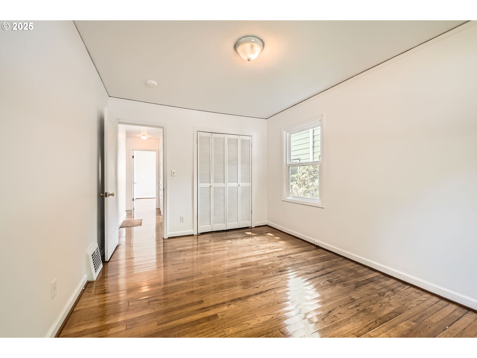 4949 N WILLAMETTE BLVD, Portland