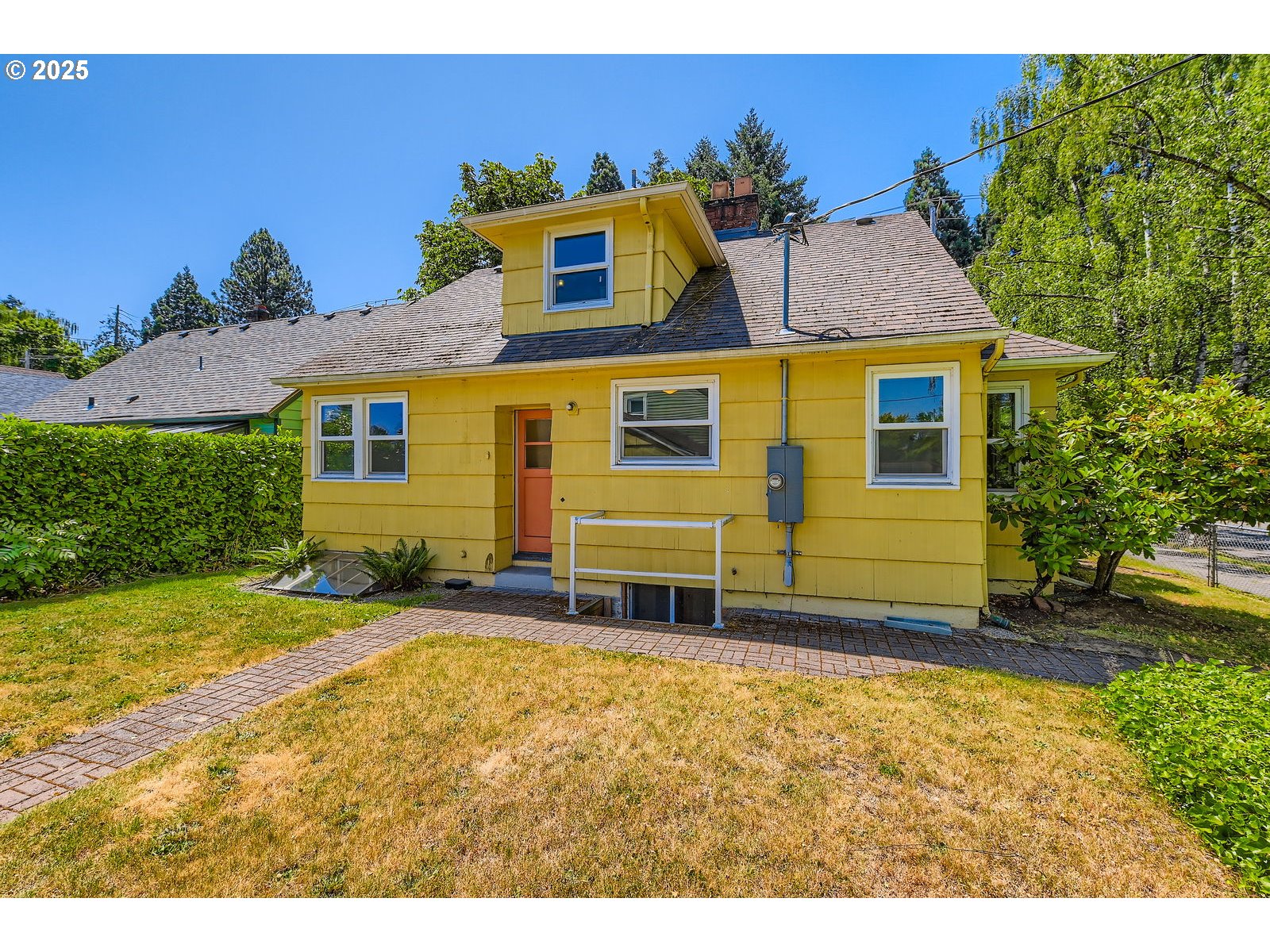 4949 N WILLAMETTE BLVD, Portland