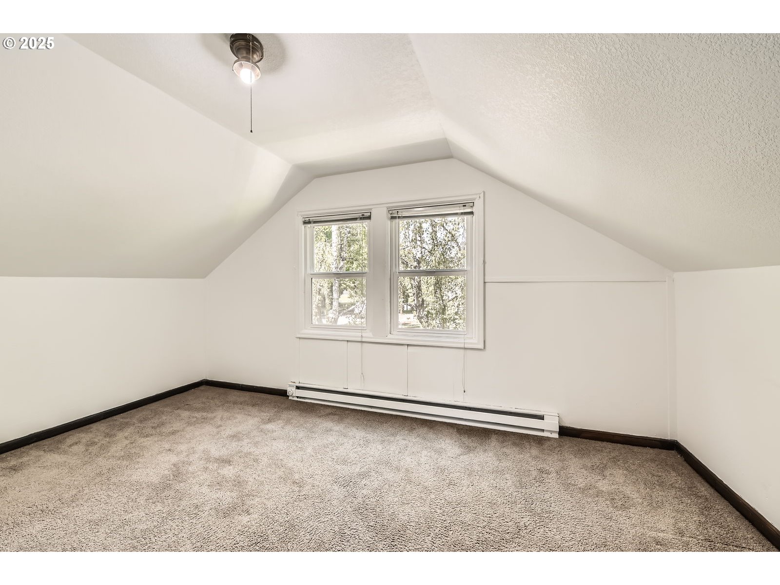 4949 N WILLAMETTE BLVD, Portland