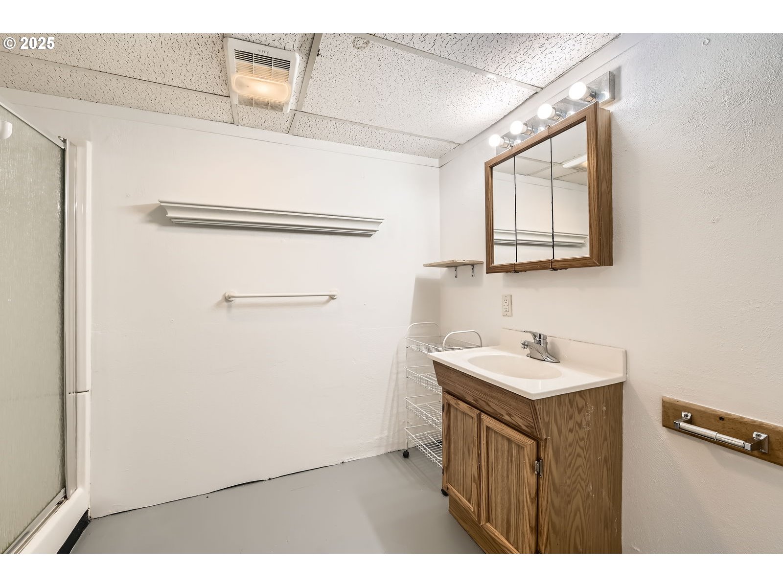 4949 N WILLAMETTE BLVD, Portland