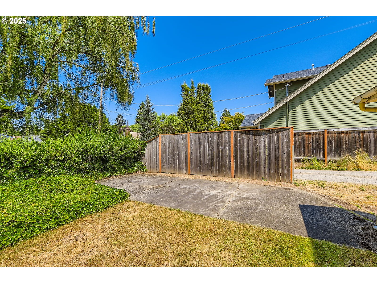 4949 N WILLAMETTE BLVD, Portland