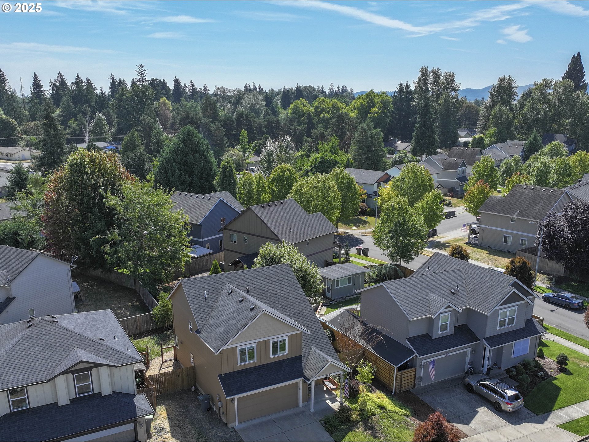 1050 SE MILLRIGHT AVE, McMinnville