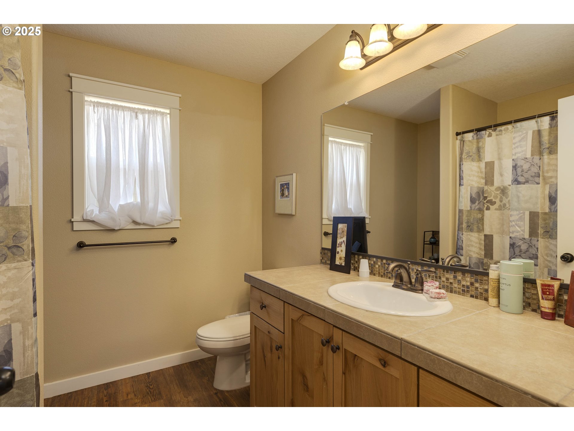1050 SE MILLRIGHT AVE, McMinnville