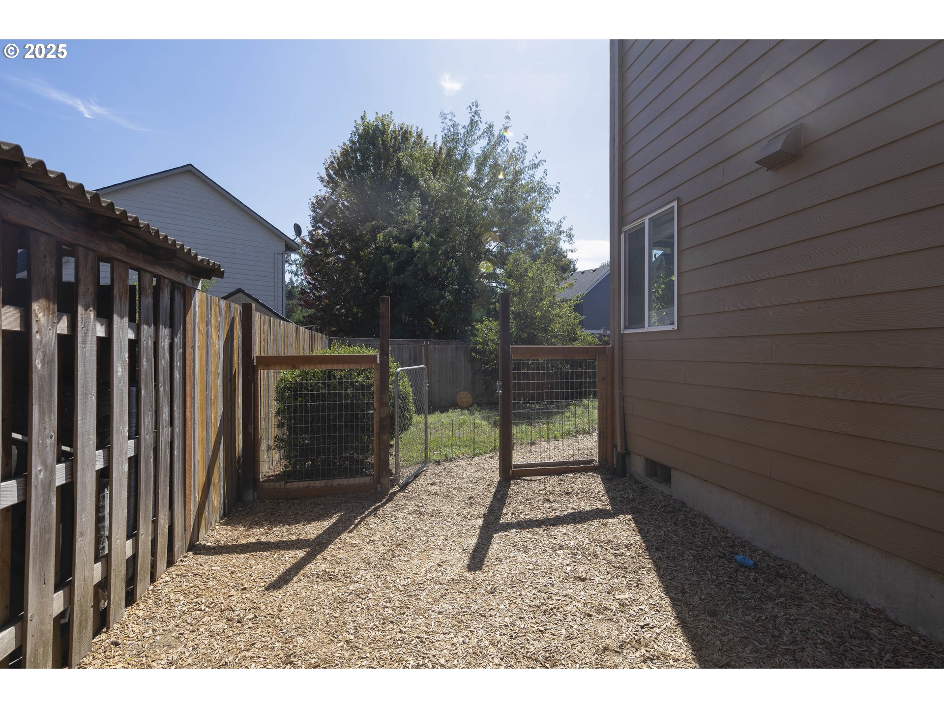 1050 SE MILLRIGHT AVE, McMinnville
