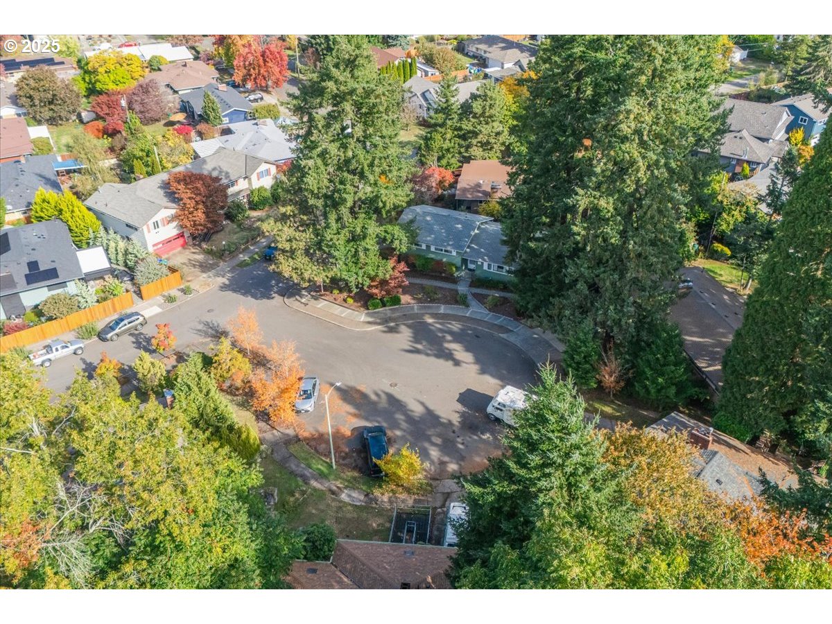 11030 NE DAVIS ST, Portland