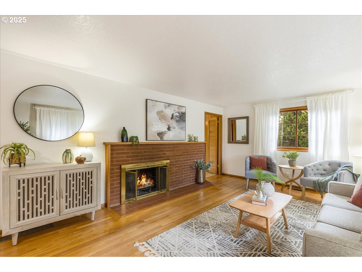 11030 NE DAVIS ST, Portland