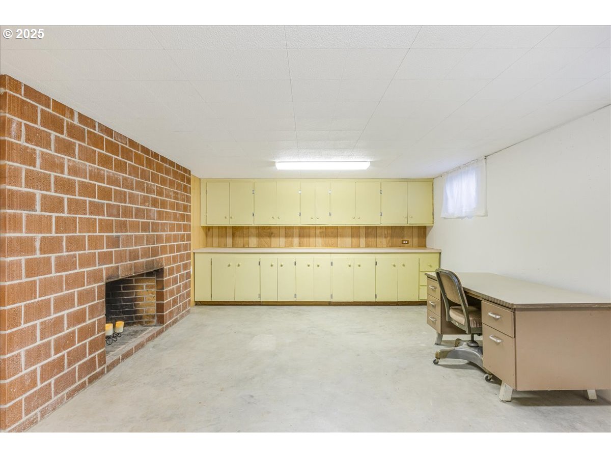 11030 NE DAVIS ST, Portland