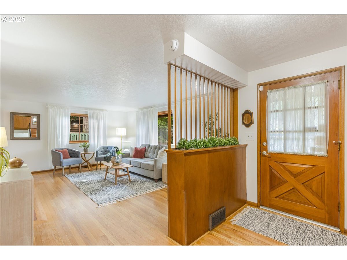 11030 NE DAVIS ST, Portland