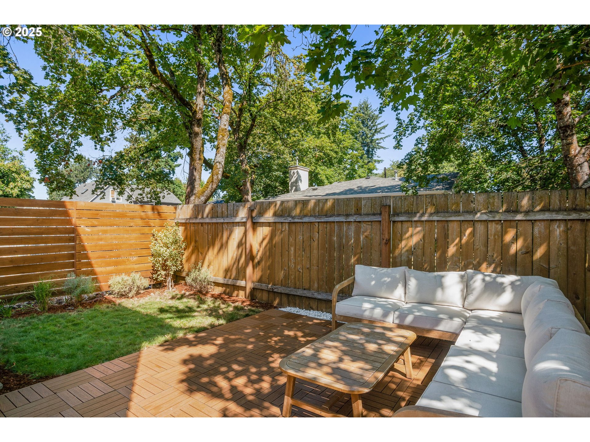 6071 SE LEXINGTON ST, Portland