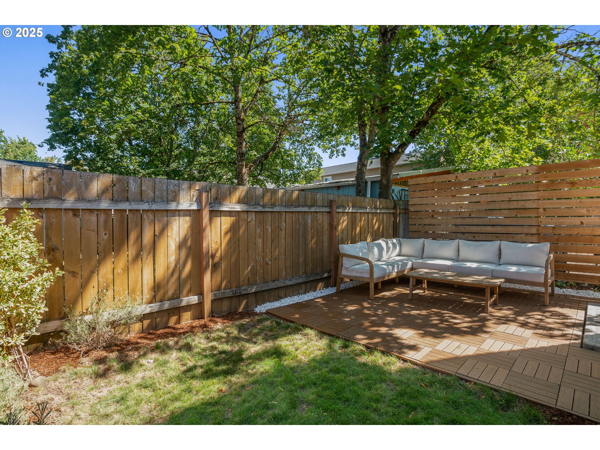 6071 SE LEXINGTON ST, Portland