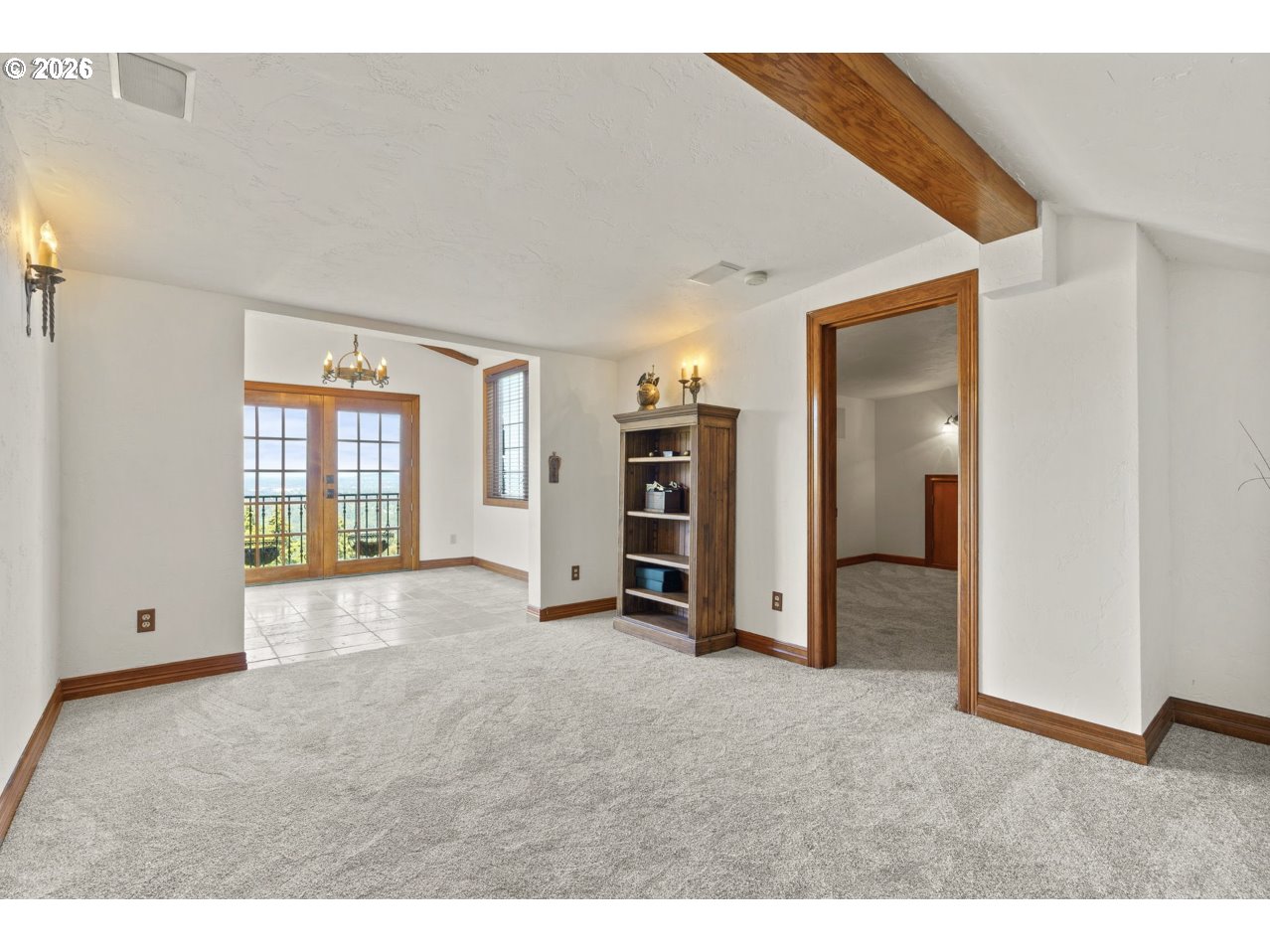 1777 SKYLAND DR