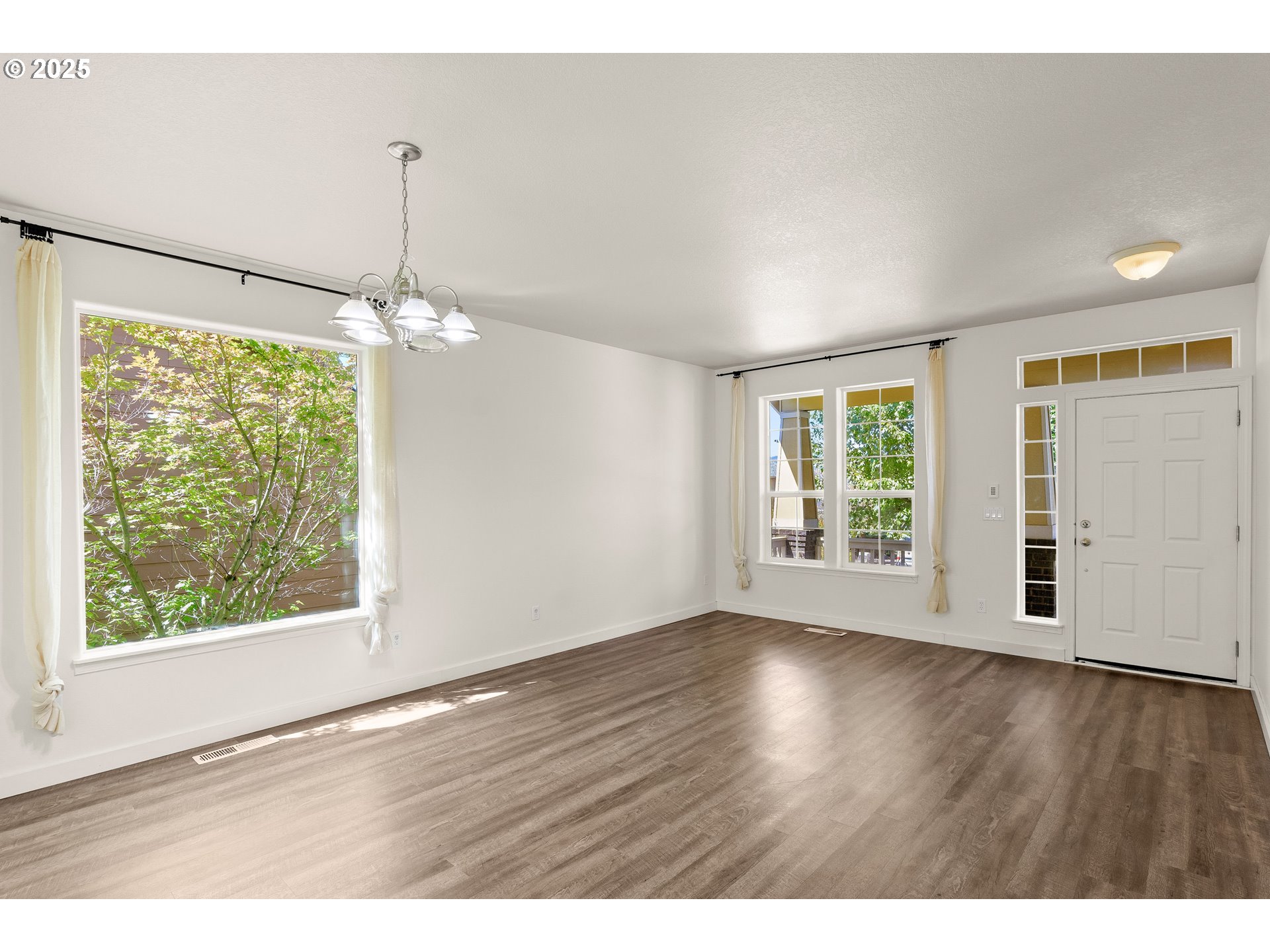 5271 N WEDGEWOOD LOOP