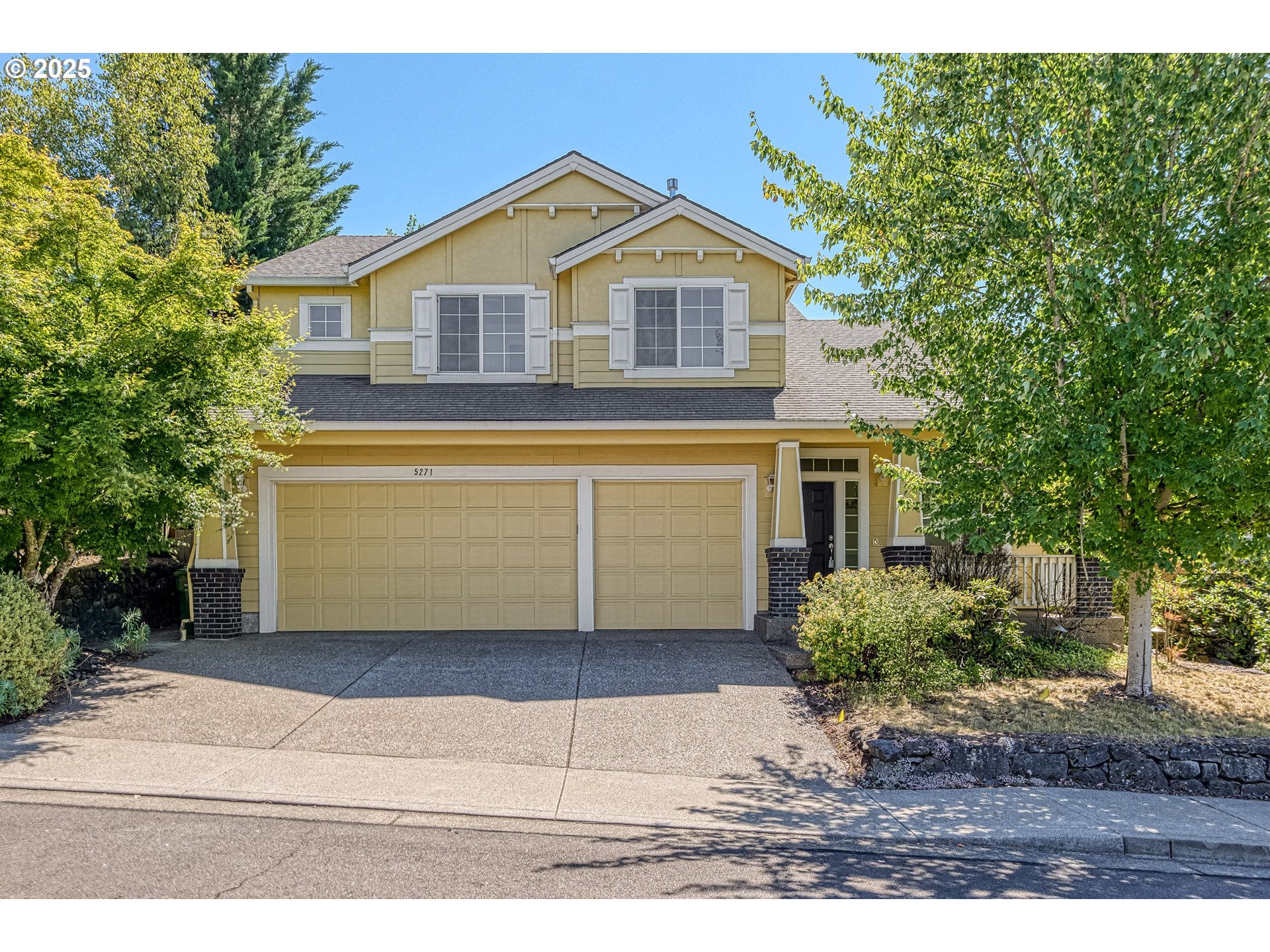 5271 N WEDGEWOOD LOOP