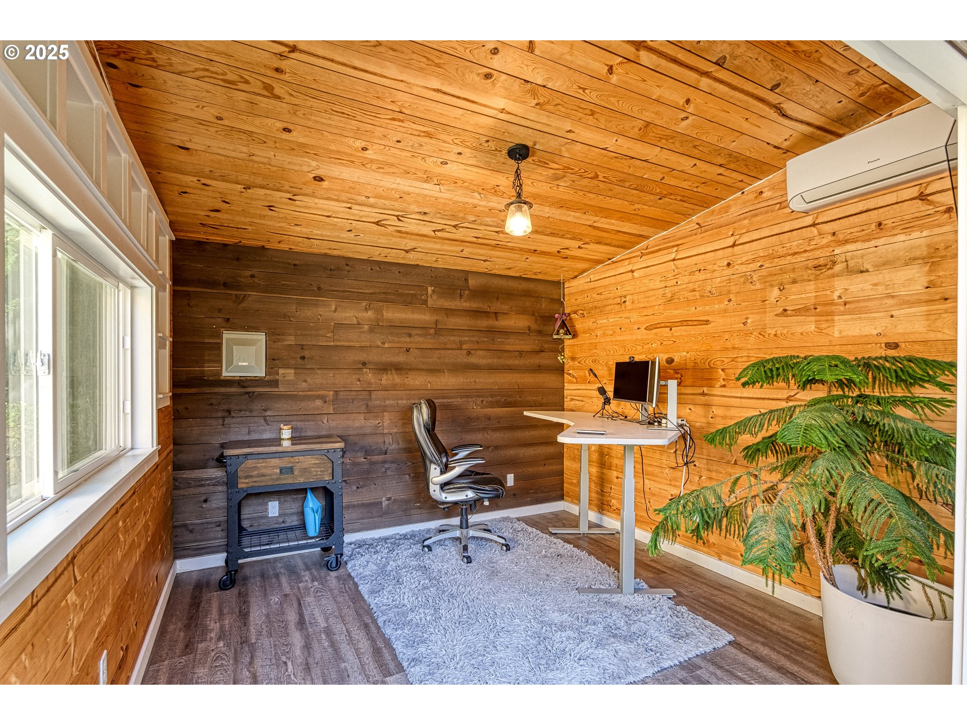 5271 N WEDGEWOOD LOOP