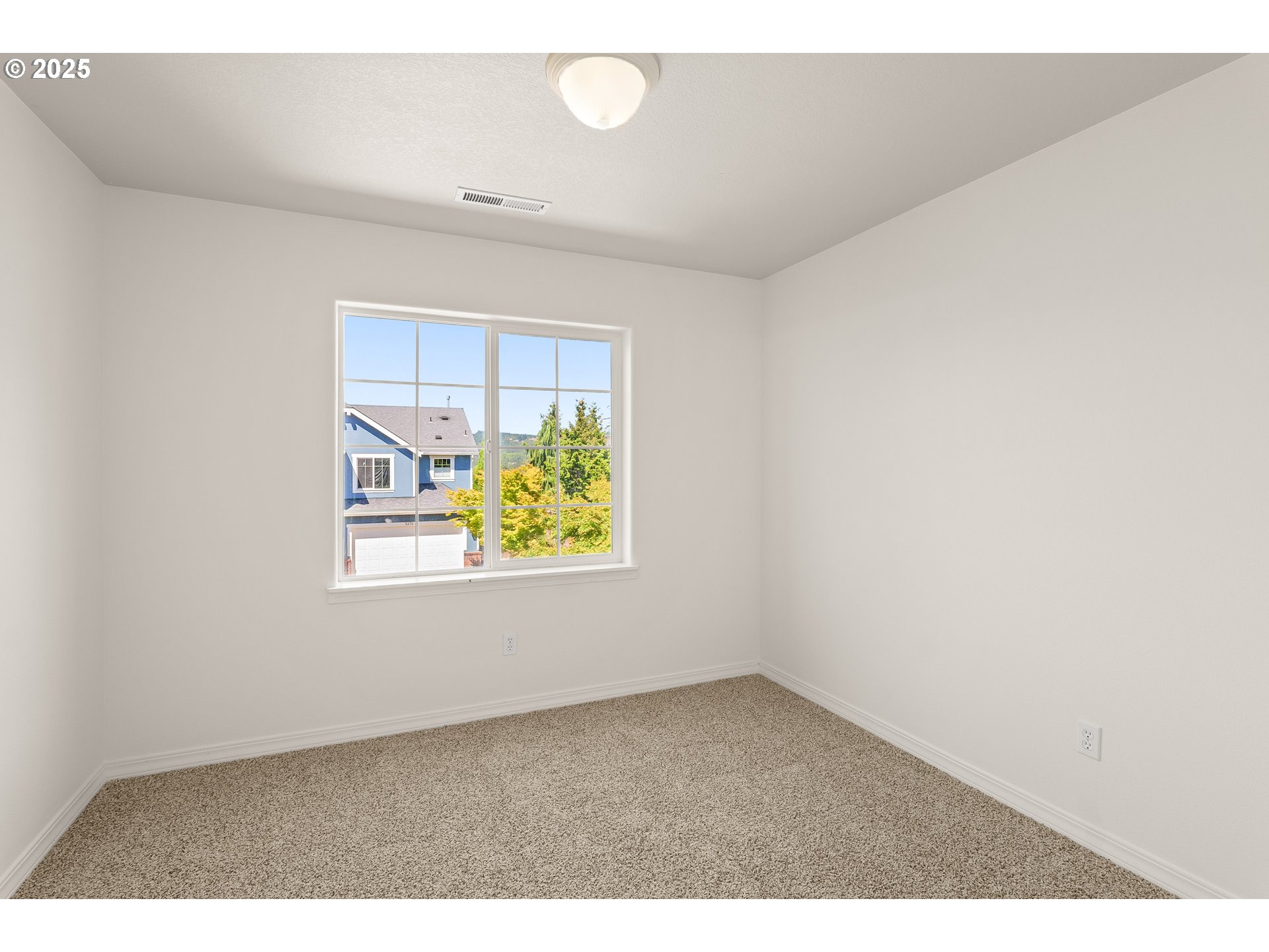 5271 N WEDGEWOOD LOOP