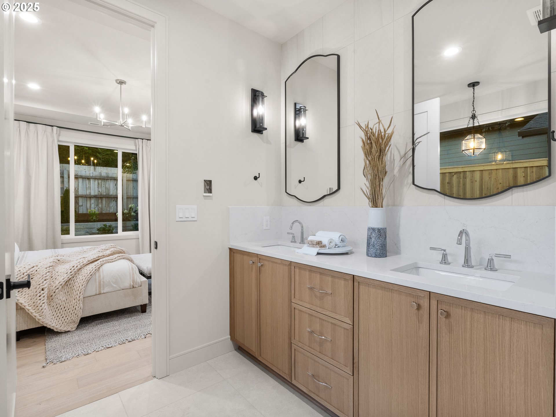 13173 SE Regency View ST