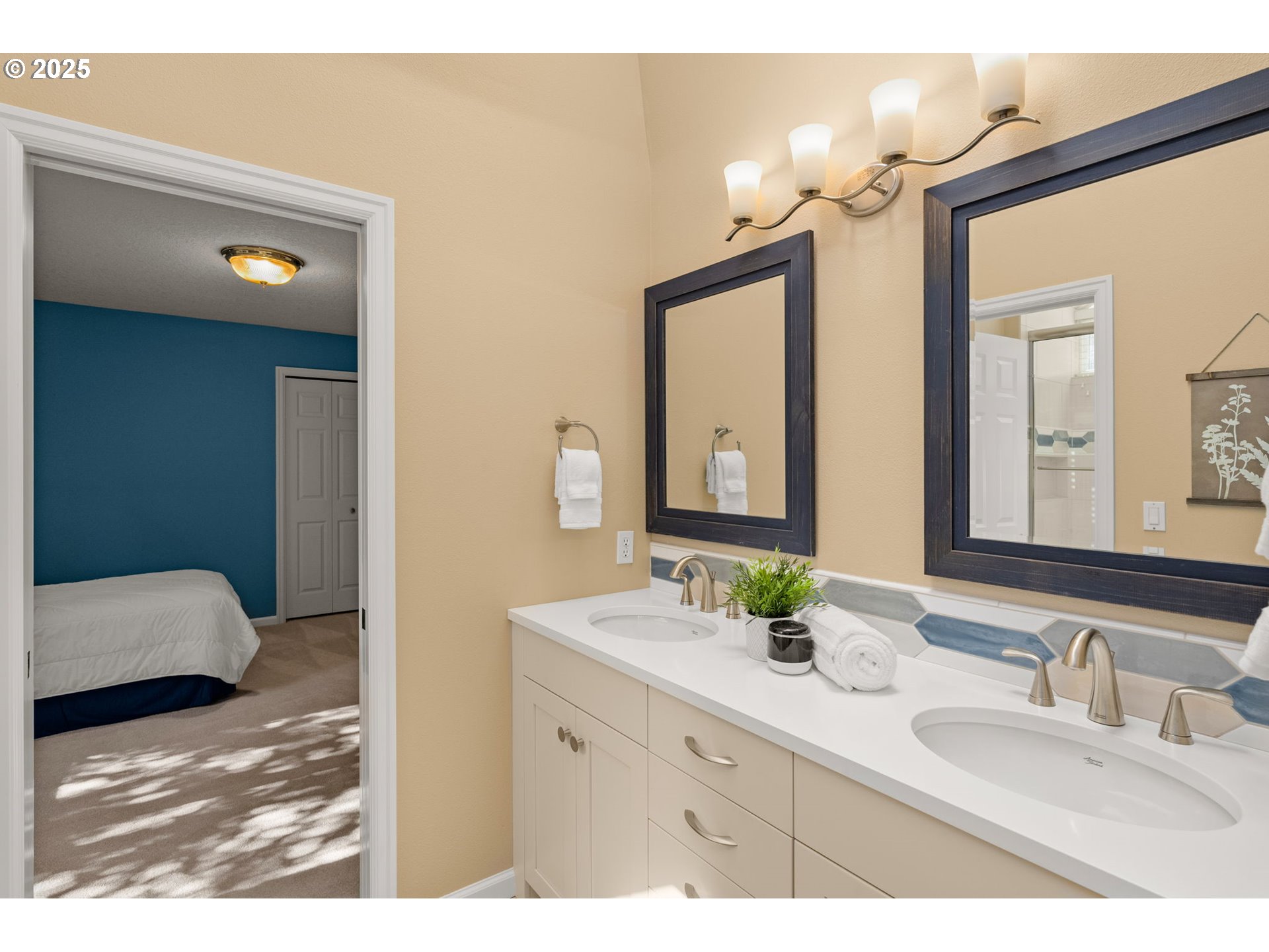 17634 BROOKHURST DR, Lake Oswego