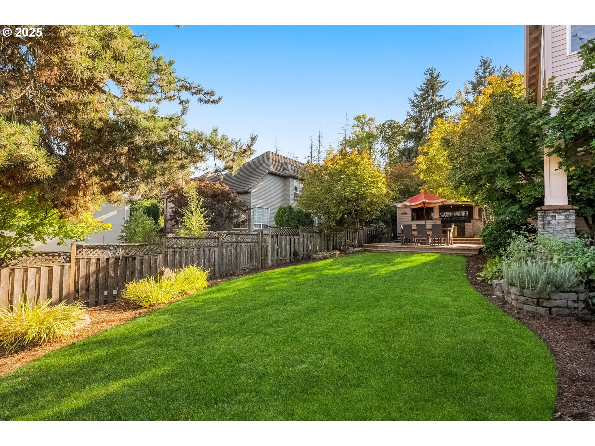 17634 BROOKHURST DR, Lake Oswego