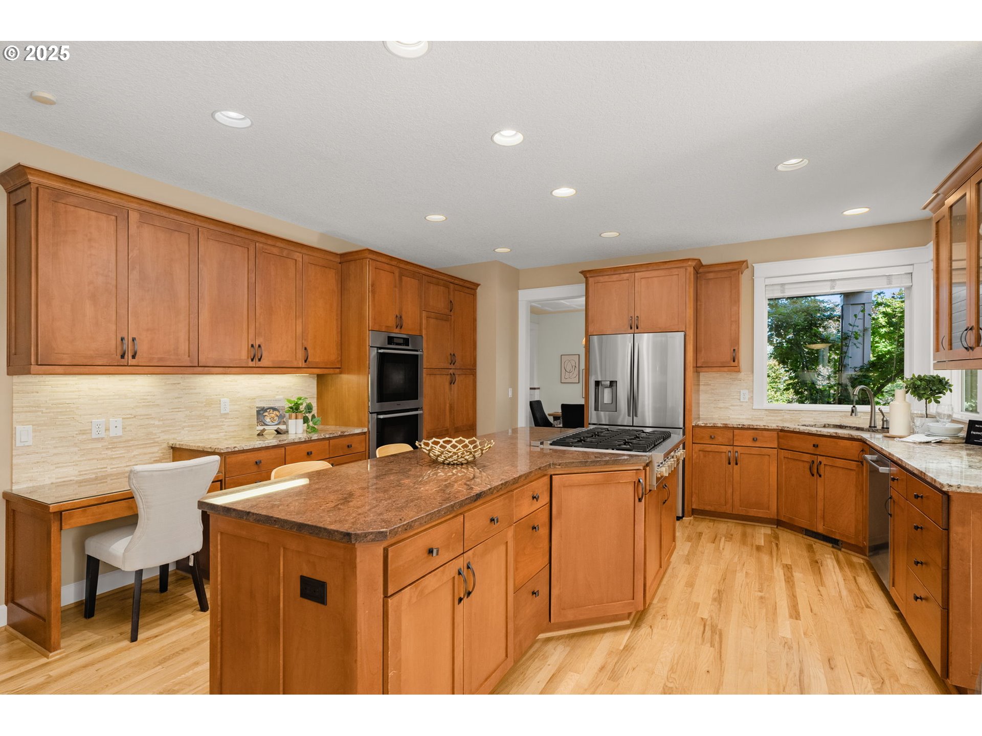 17634 BROOKHURST DR, Lake Oswego