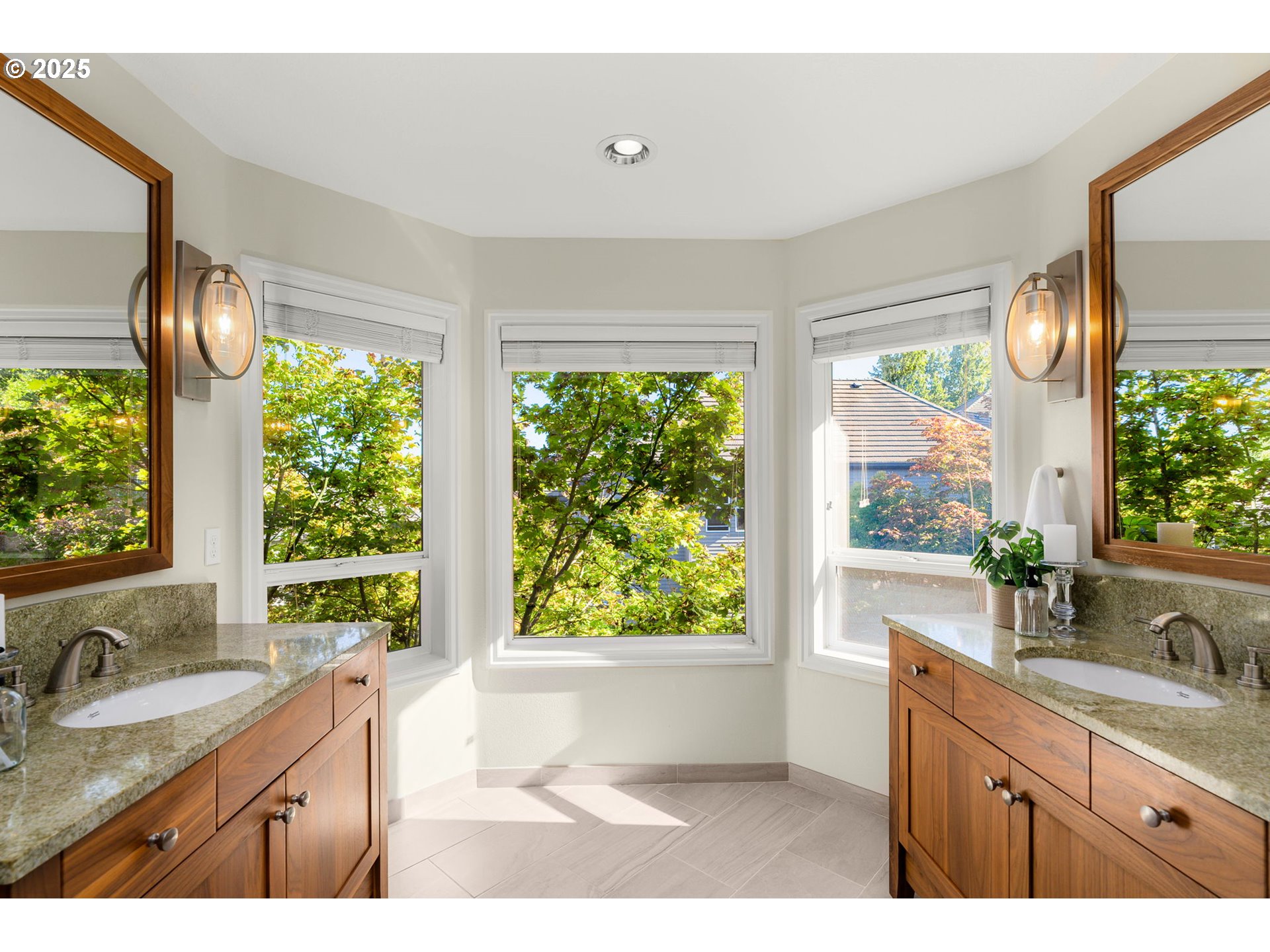 17634 BROOKHURST DR, Lake Oswego