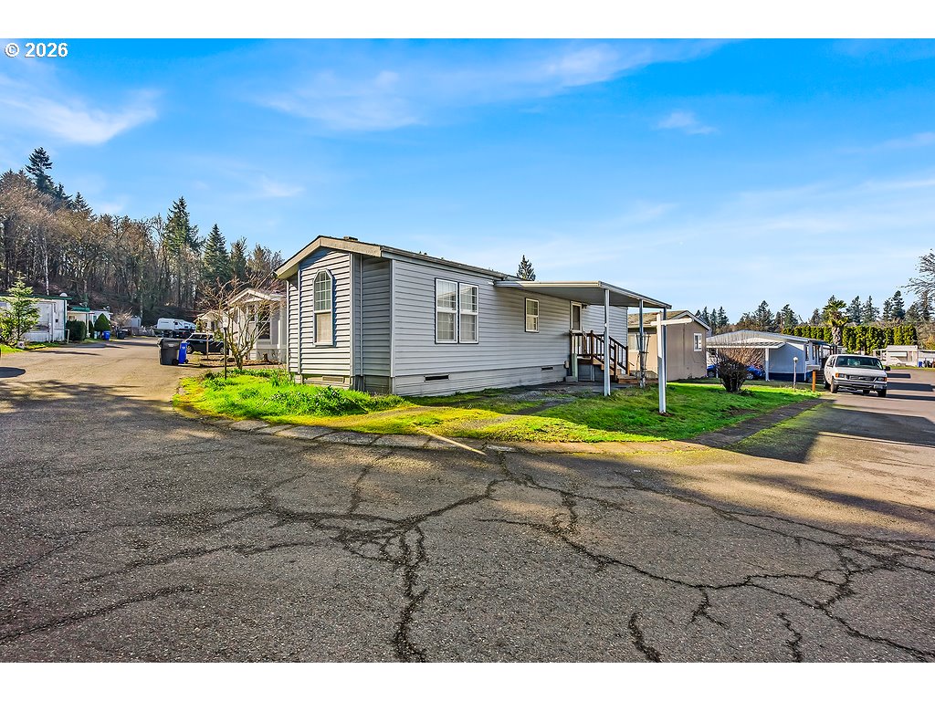 18830 HIGHWAY 99E 33