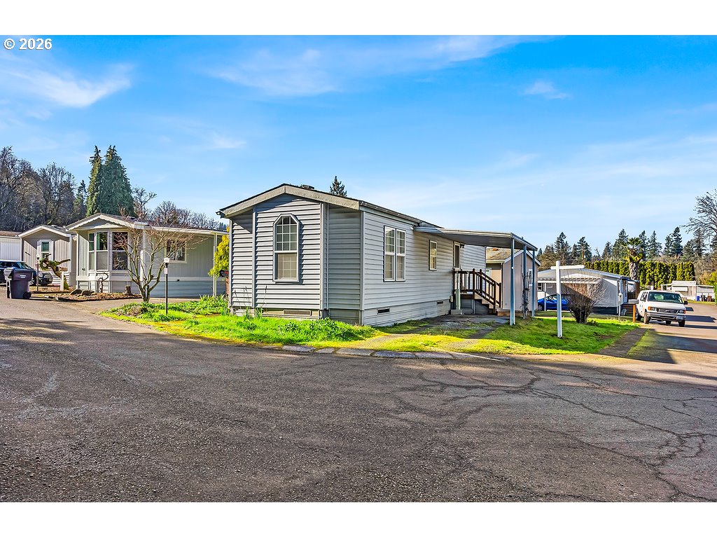18830 HIGHWAY 99E 33
