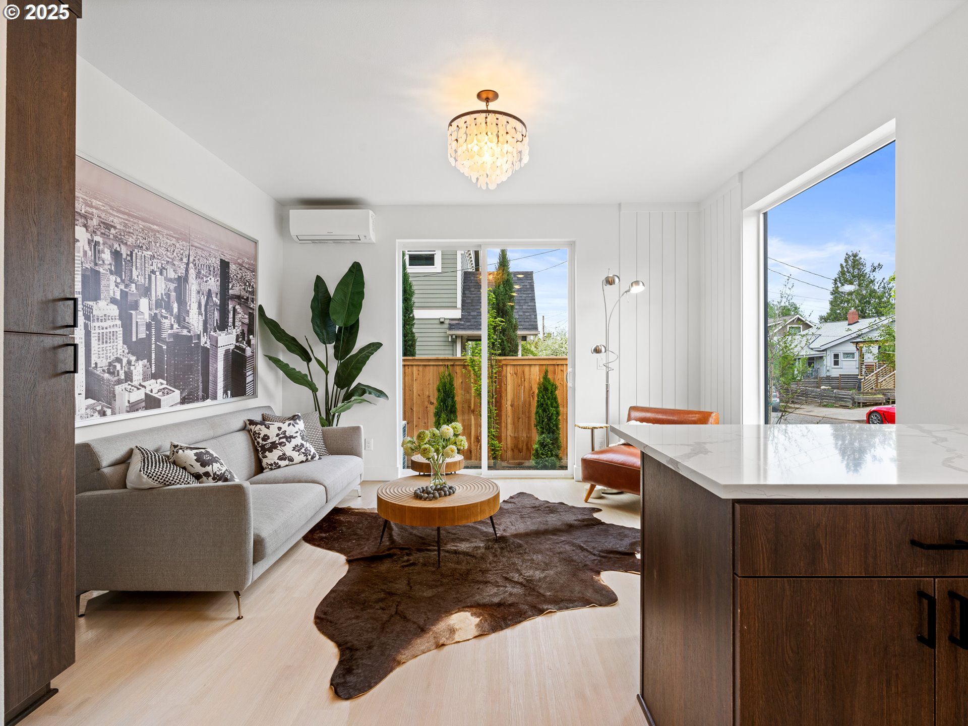 4910 SE Caruthers ST 1