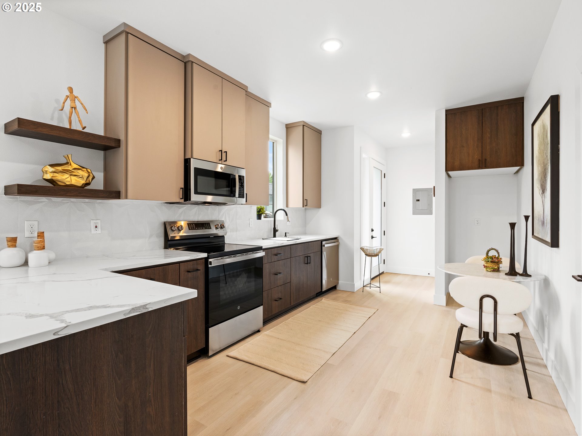 4910 SE Caruthers ST 1