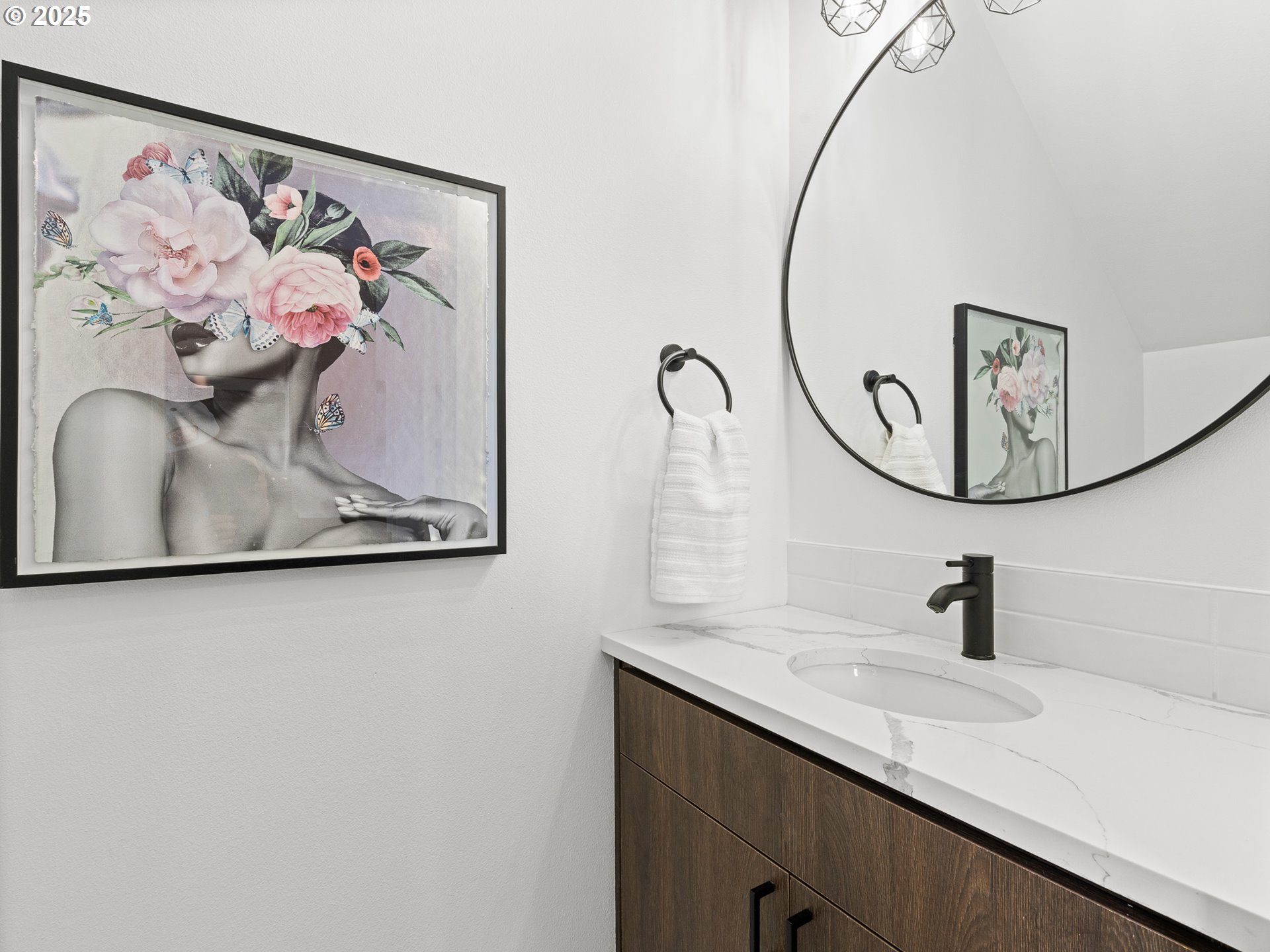 4910 SE Caruthers ST 1