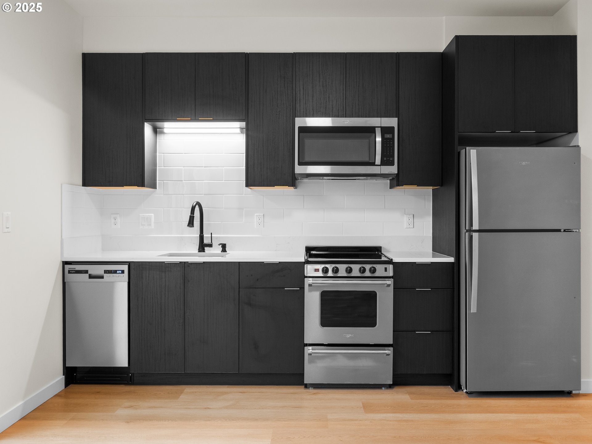 10985 E Burnside ST 8, Portland Unit: 8