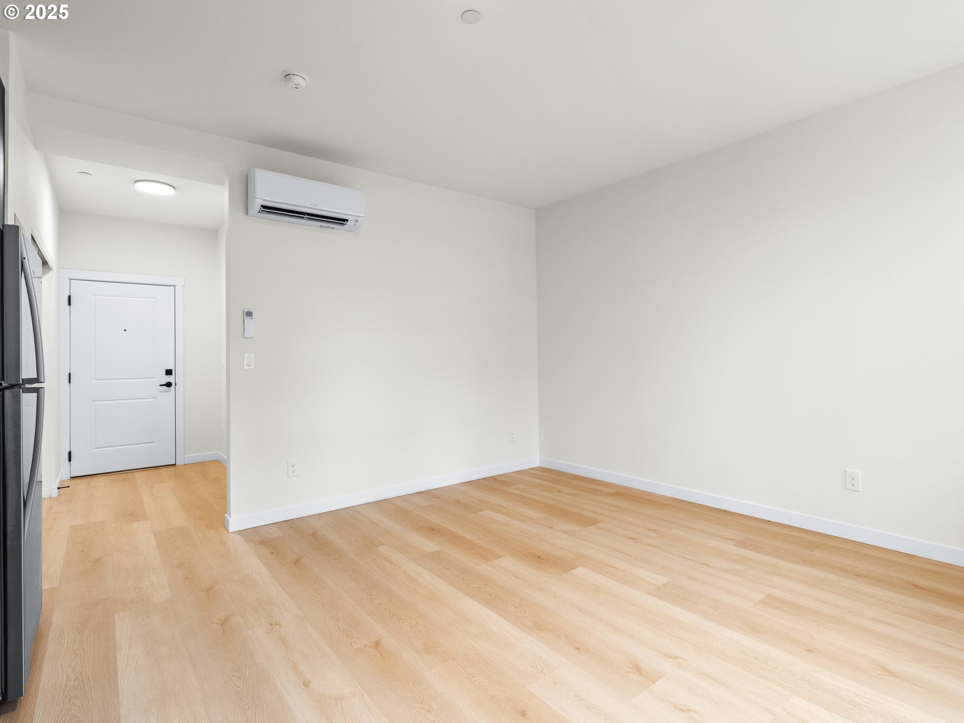 10985 E Burnside ST 8, Portland Unit: 8