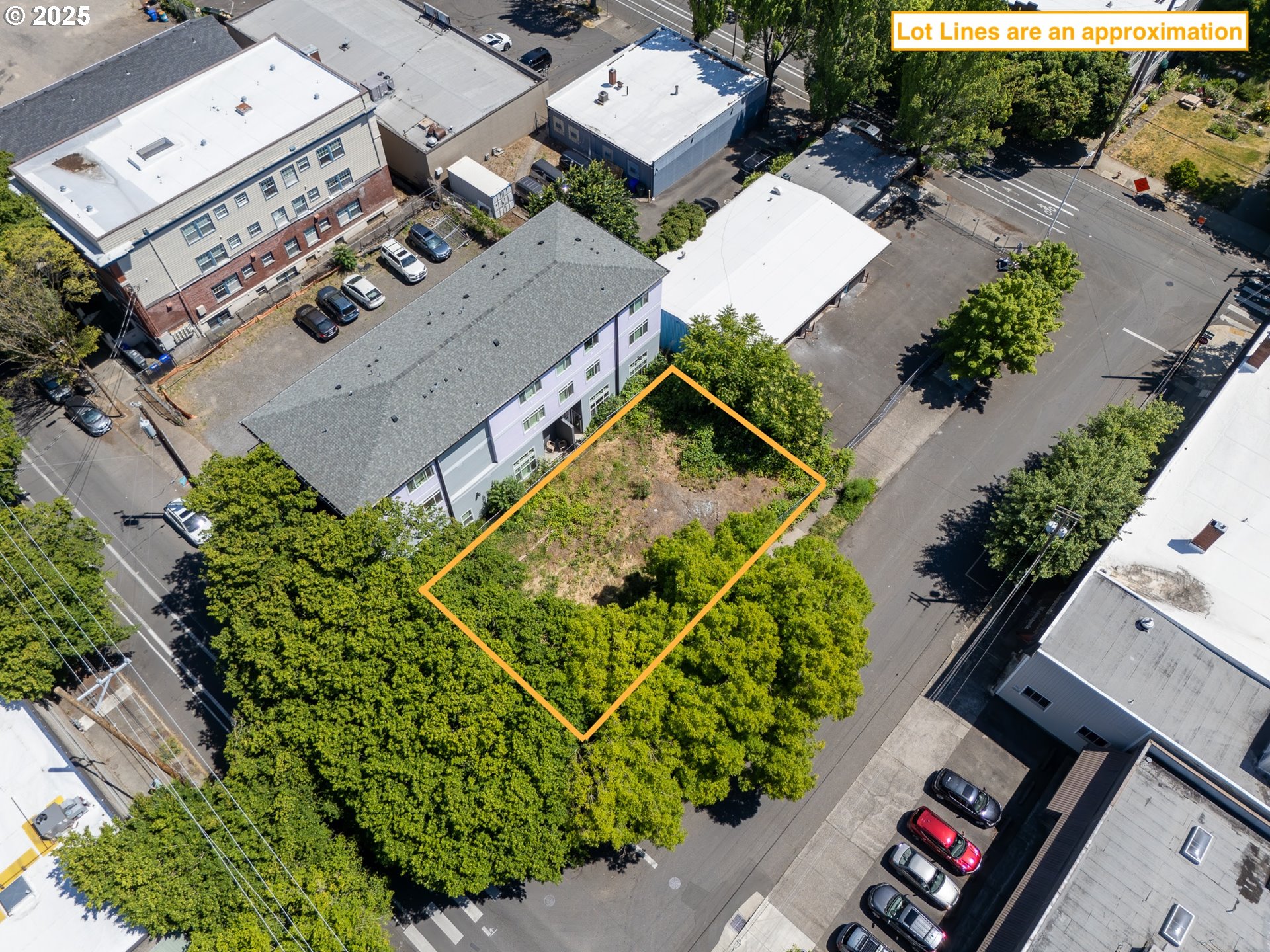 2310 N VANCOUVER AVE