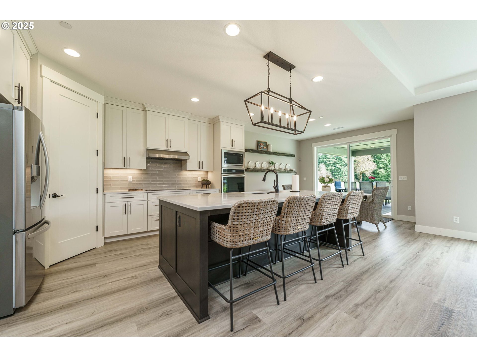 16121 S AMACHER LN, Oregon City