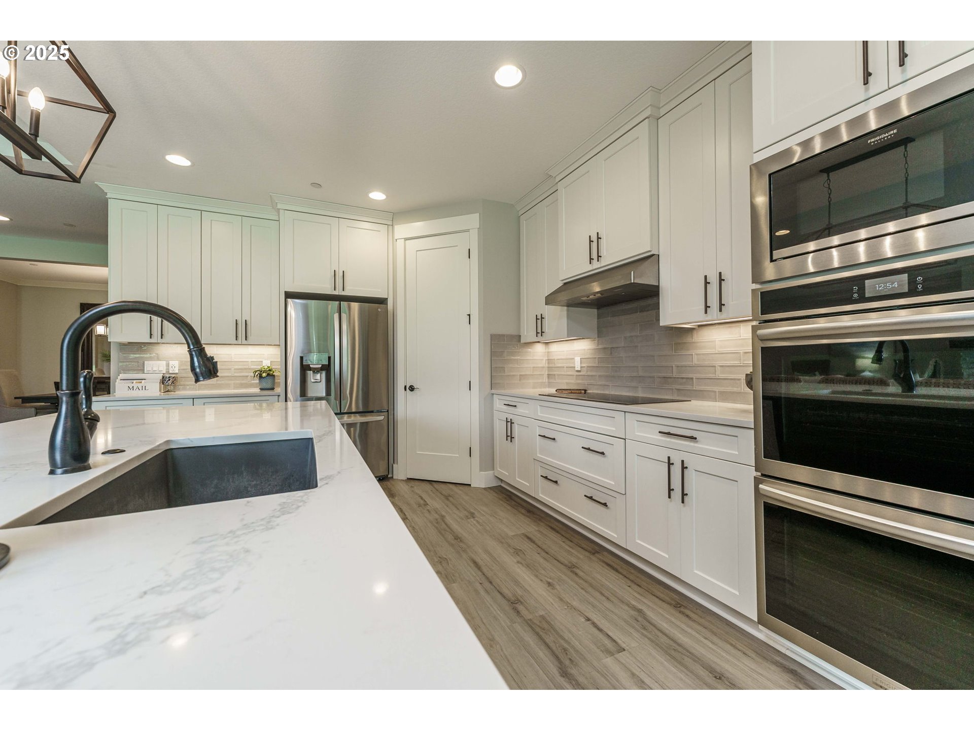 16121 S AMACHER LN, Oregon City