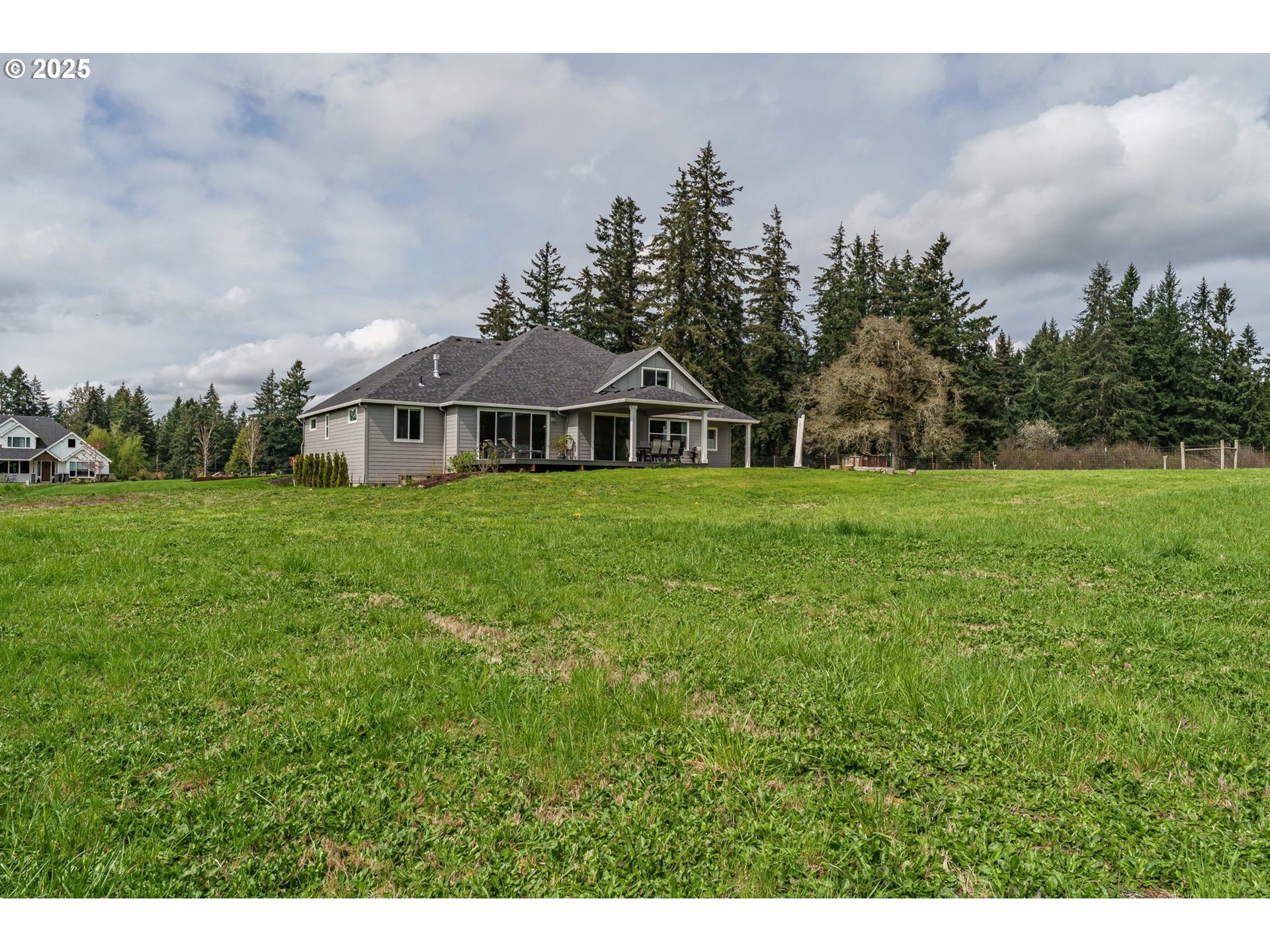 16121 S AMACHER LN, Oregon City