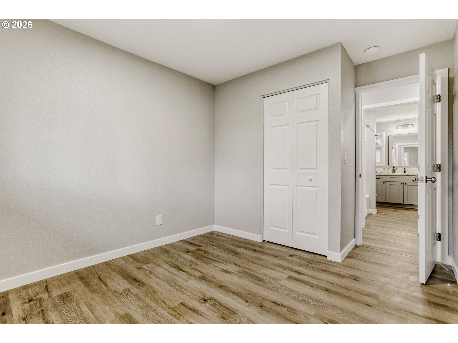 12026 SE JUNIPER AVE